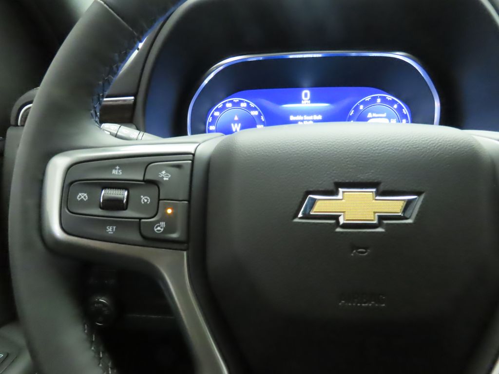 Thumbnail: 2023 Chevrolet Tahoe - 11