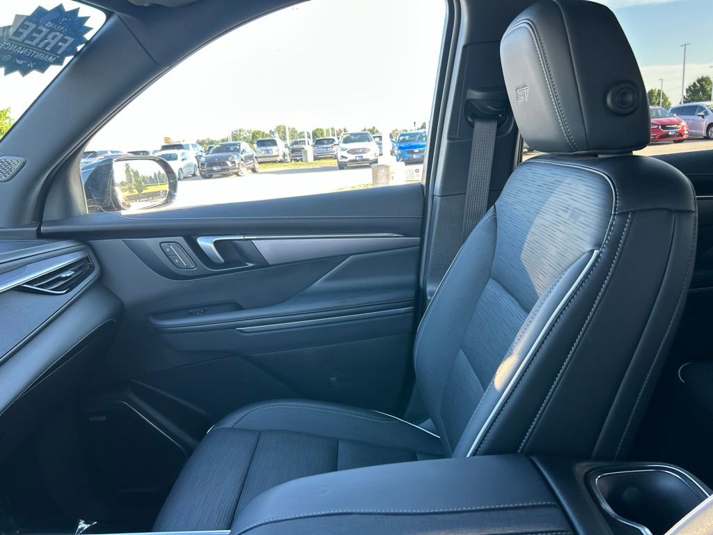 Used 2026 Buick Enclave SUV
