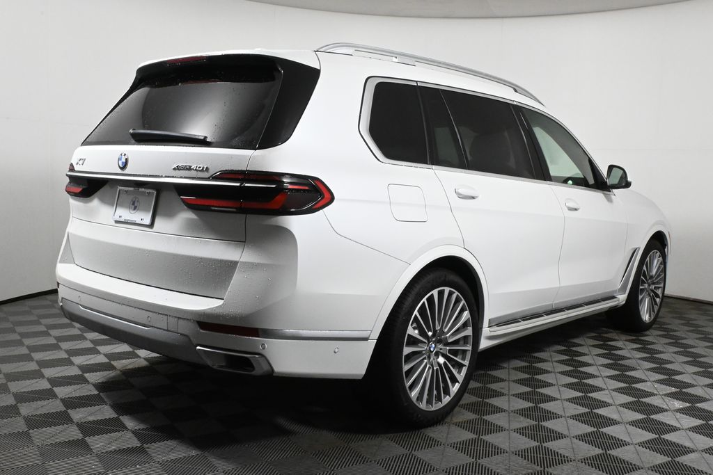 2025 BMW X7 xDrive40i 7