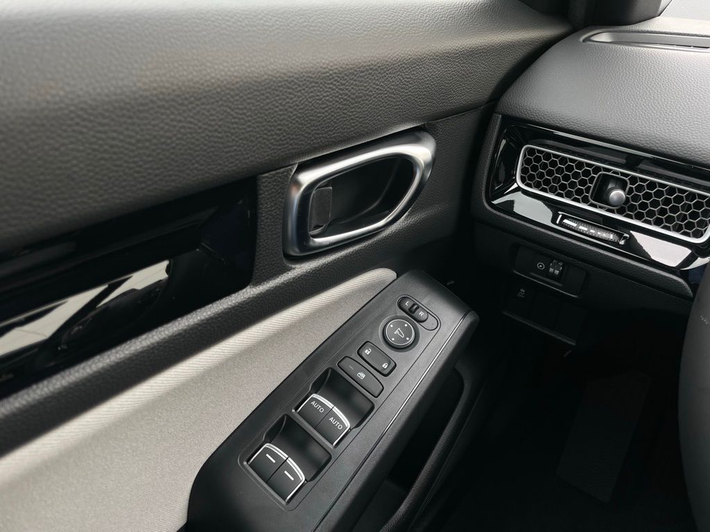 Thumbnail: 2026 Honda Civic - 22