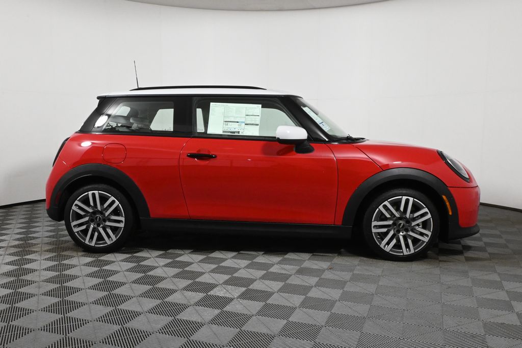 2025 MINI Cooper  8