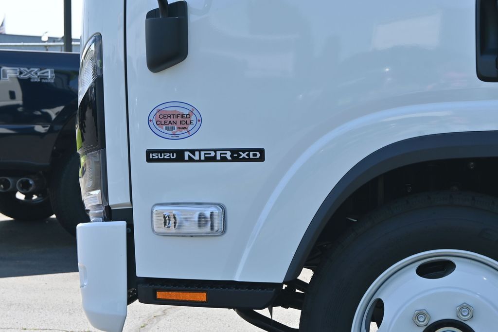 2026 Isuzu NPR XD 