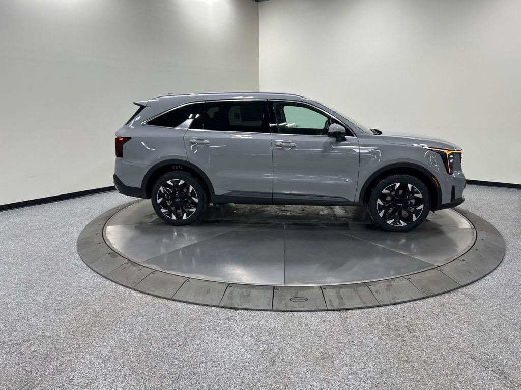 new 2026 Kia Sorento car, priced at $42,106