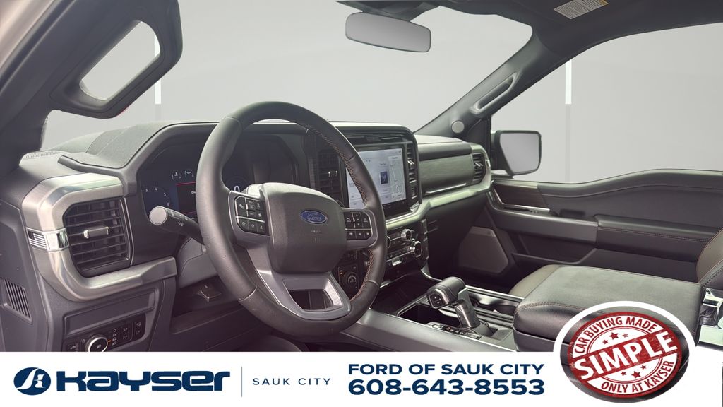 2025 Ford F-150 Lariat SuperCrew 4WD