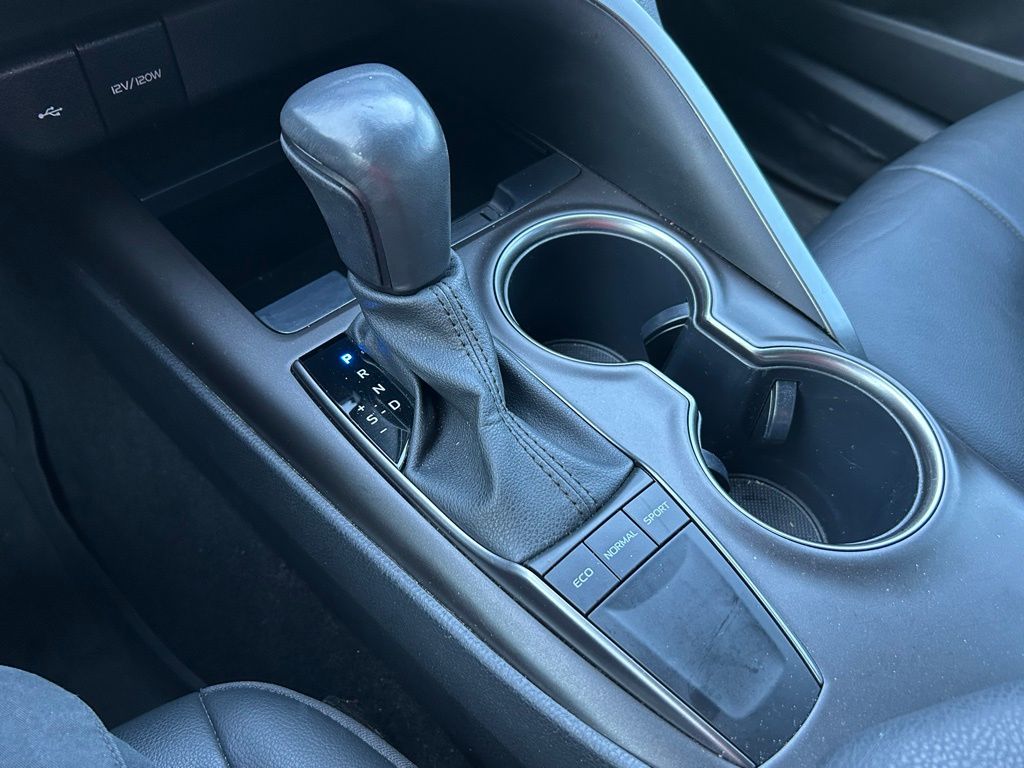 Thumbnail: 2023 Toyota Camry - 27