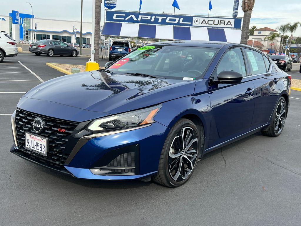 Thumbnail: 2023 Nissan Altima - 3