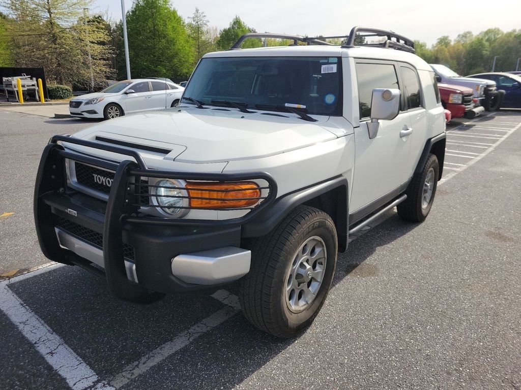 Iceberg 2012 Toyota FJ Cruiser 4WD SUV / Crossover Four-Wheel Drive 5-Speed Automatic