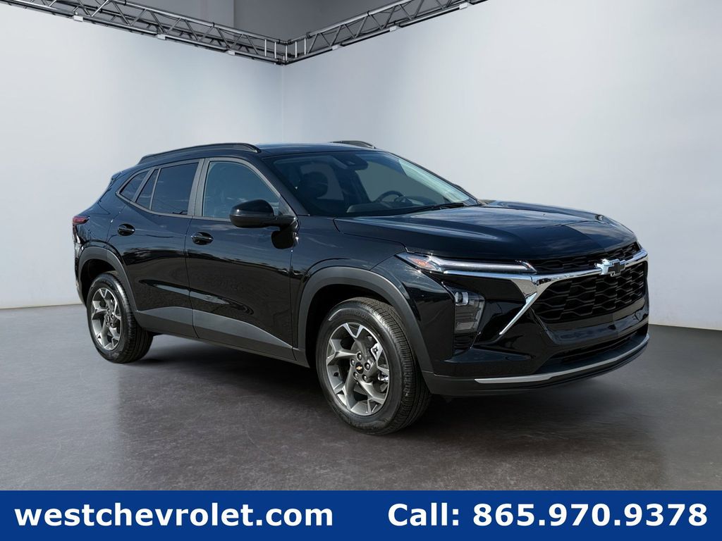 2026 Chevrolet Trax LT FWD