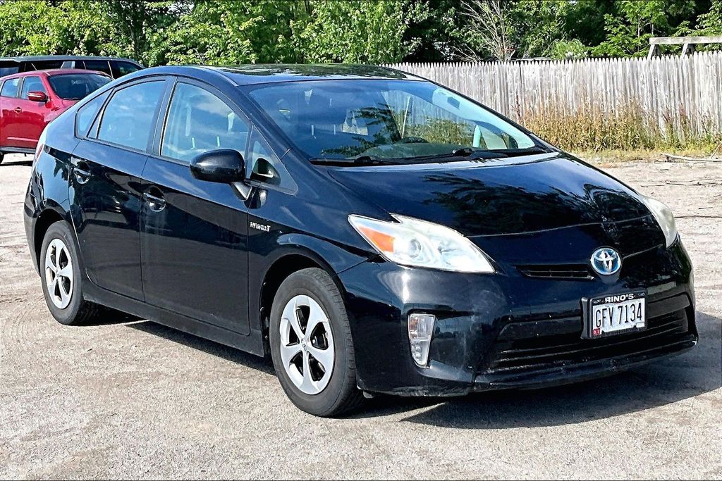 Black 2013 Toyota Prius Hatchback Front-Wheel Drive Continuously Variable Transmission