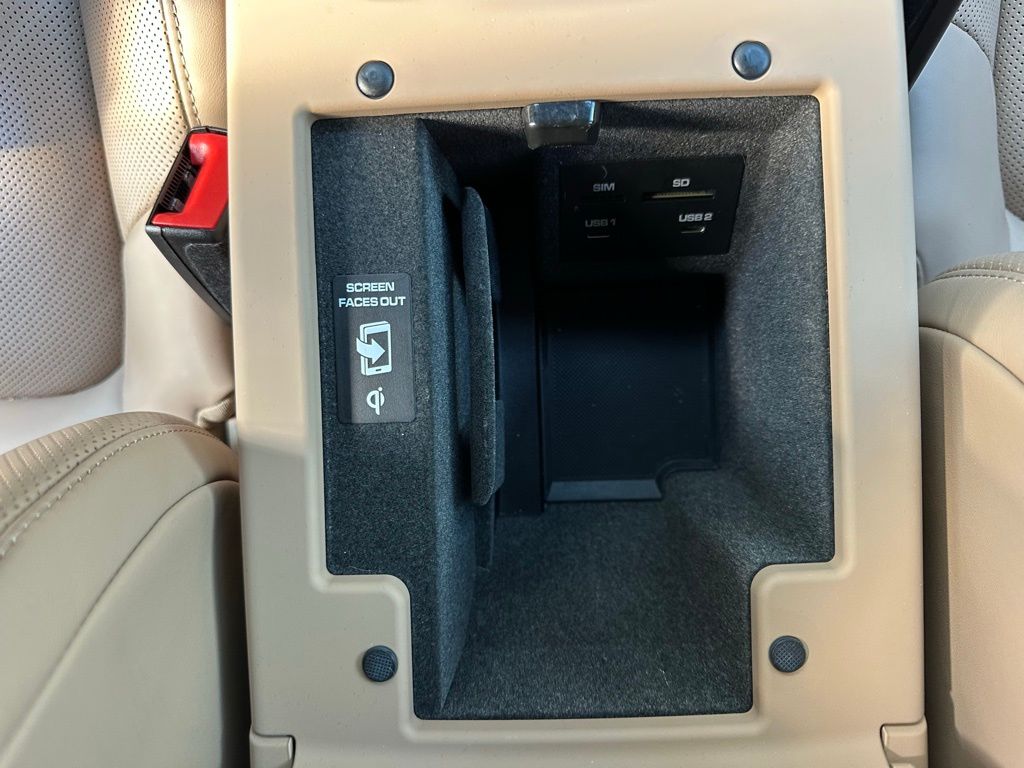 Thumbnail: 2024 Porsche Macan - 27