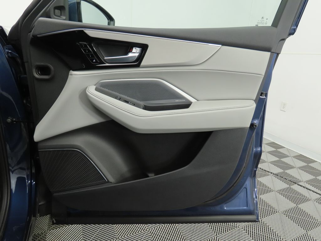 Thumbnail: 2026 Acura MDX - 27