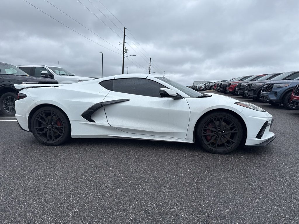 Arctic White 2025 Chevrolet Corvette Stingray 1LT Coupe RWD Coupe Rear-Wheel Drive 8-Speed Dual Clutch