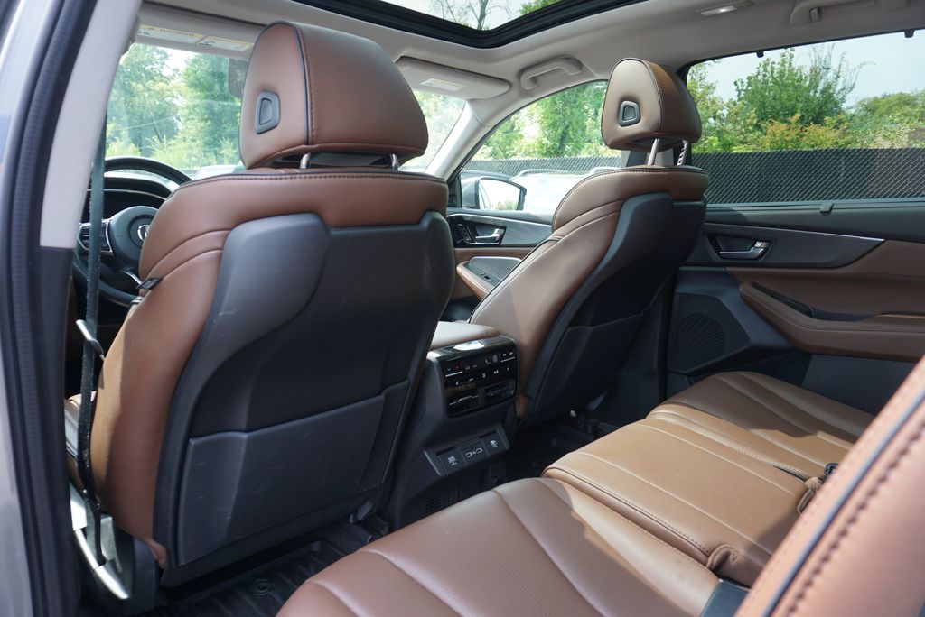 Thumbnail: 2022 Acura MDX - 23