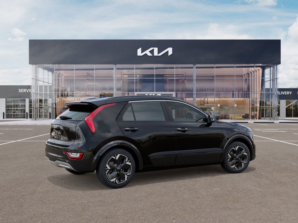 New 2026 Black Kia Wave image 6
