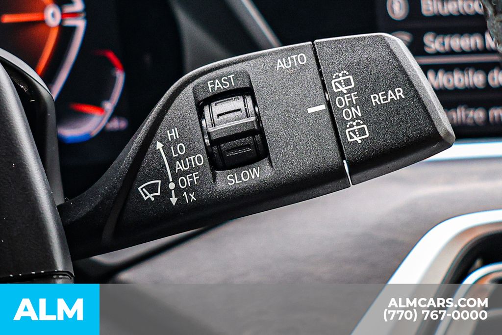 Used 2022 Gray BMW xDrive40i image 37