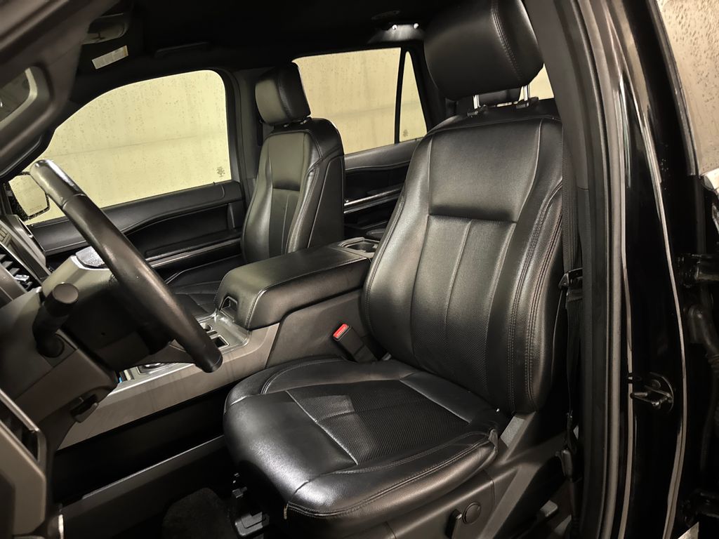 Certified Used 2020 Black Ford XLT image 17