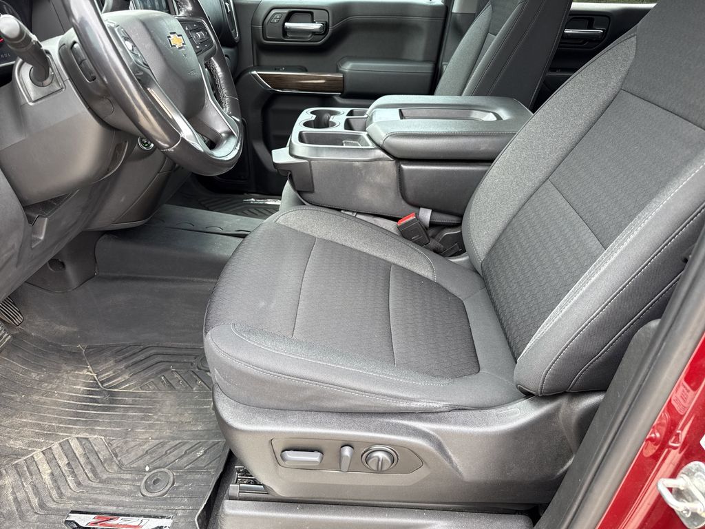 2021 Chevrolet Silverado 1500 LT - 11