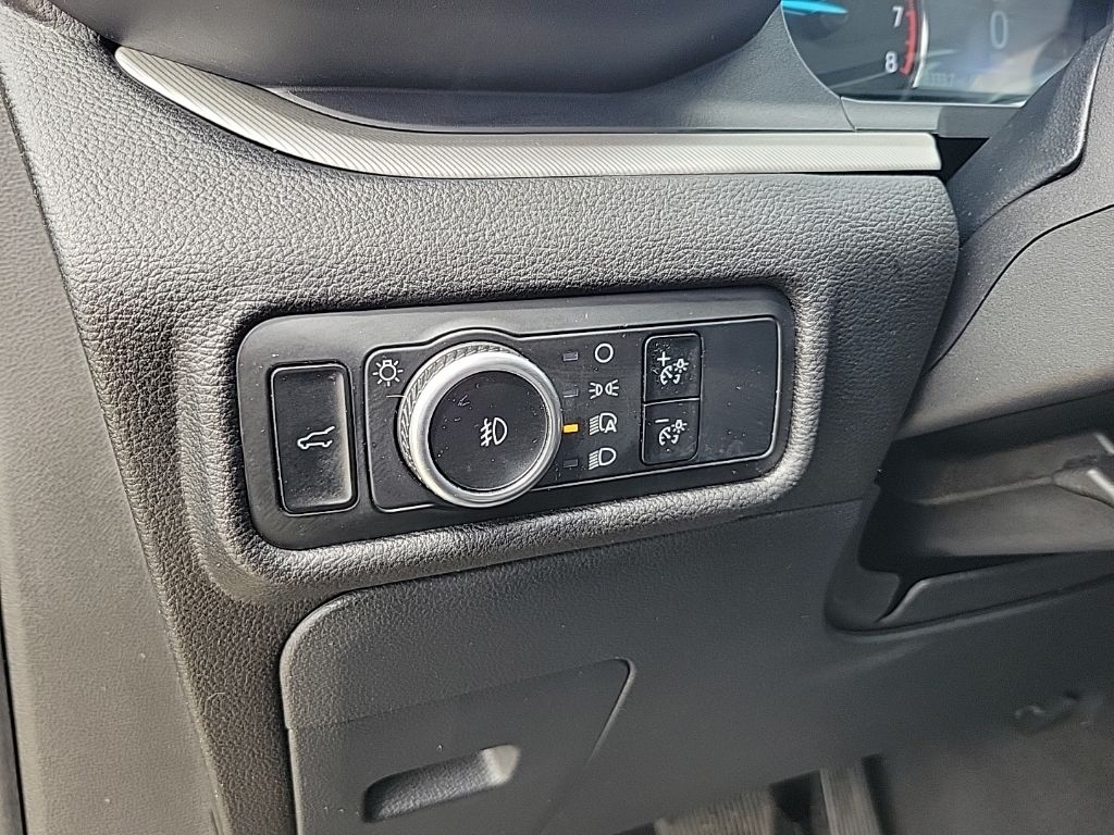 Used 2024 Ford Explorer SUV