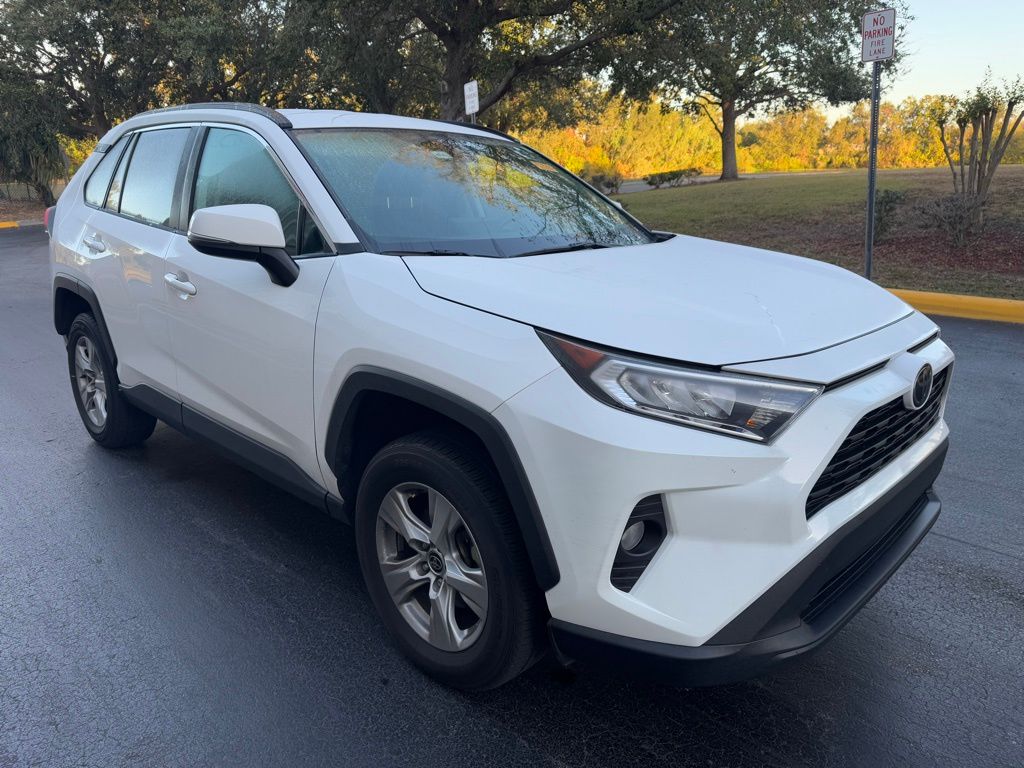 2021 Toyota RAV4 XLE 7