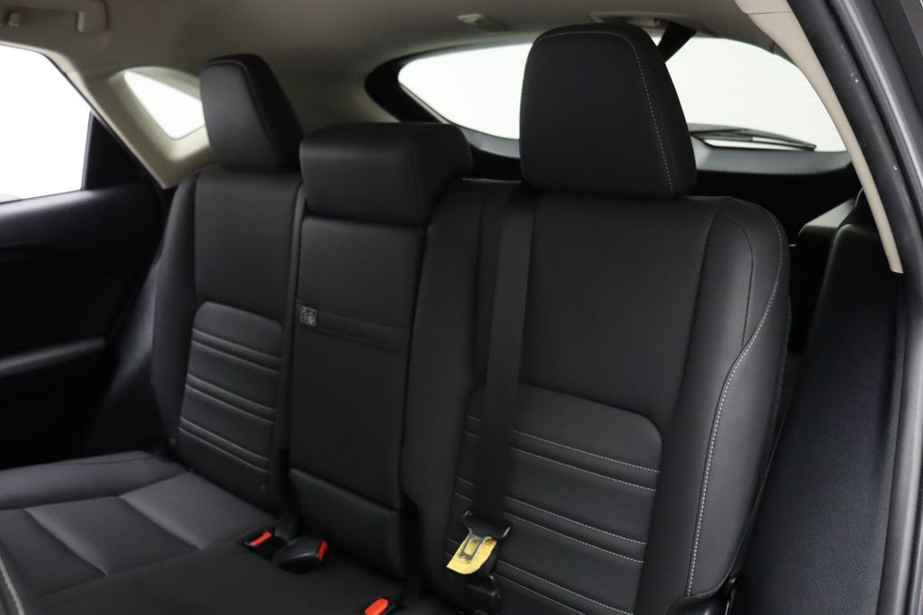 2021 Lexus NX 300 18