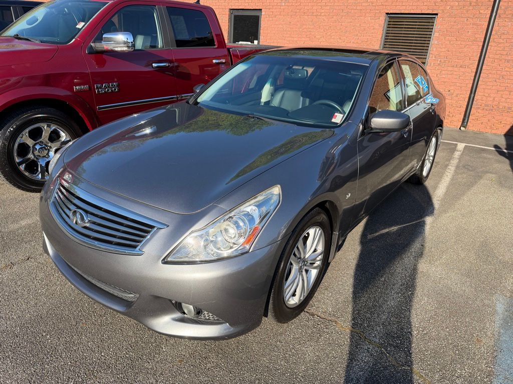 Gray (Graphite Shadow) 2015 INFINITI Q40 3.7 RWD Sedan Rear-Wheel Drive 7-Speed Automatic