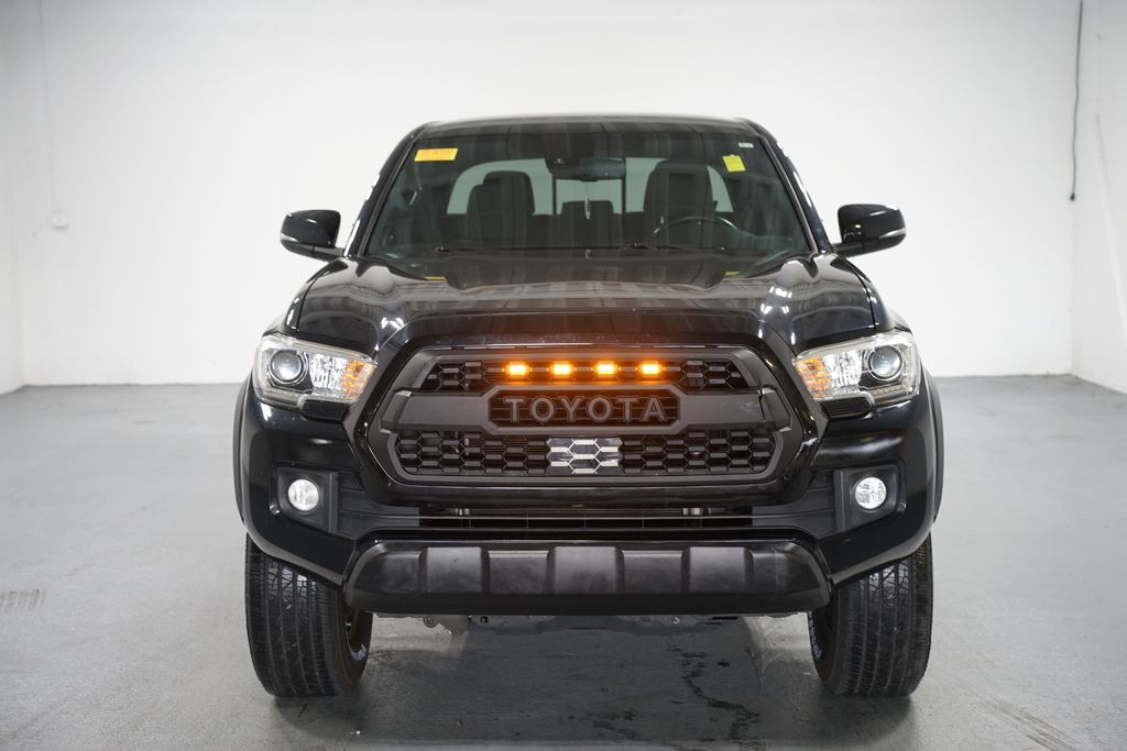 Thumbnail: 2019 Toyota Tacoma - 2