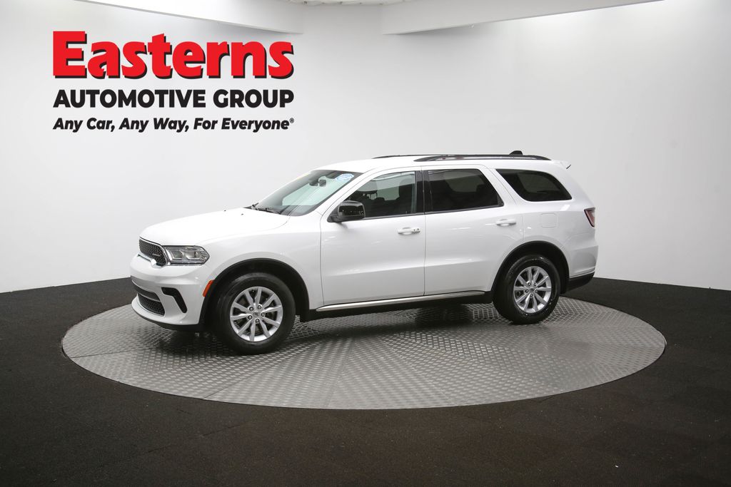 Used 2023 White Dodge SXT image 54