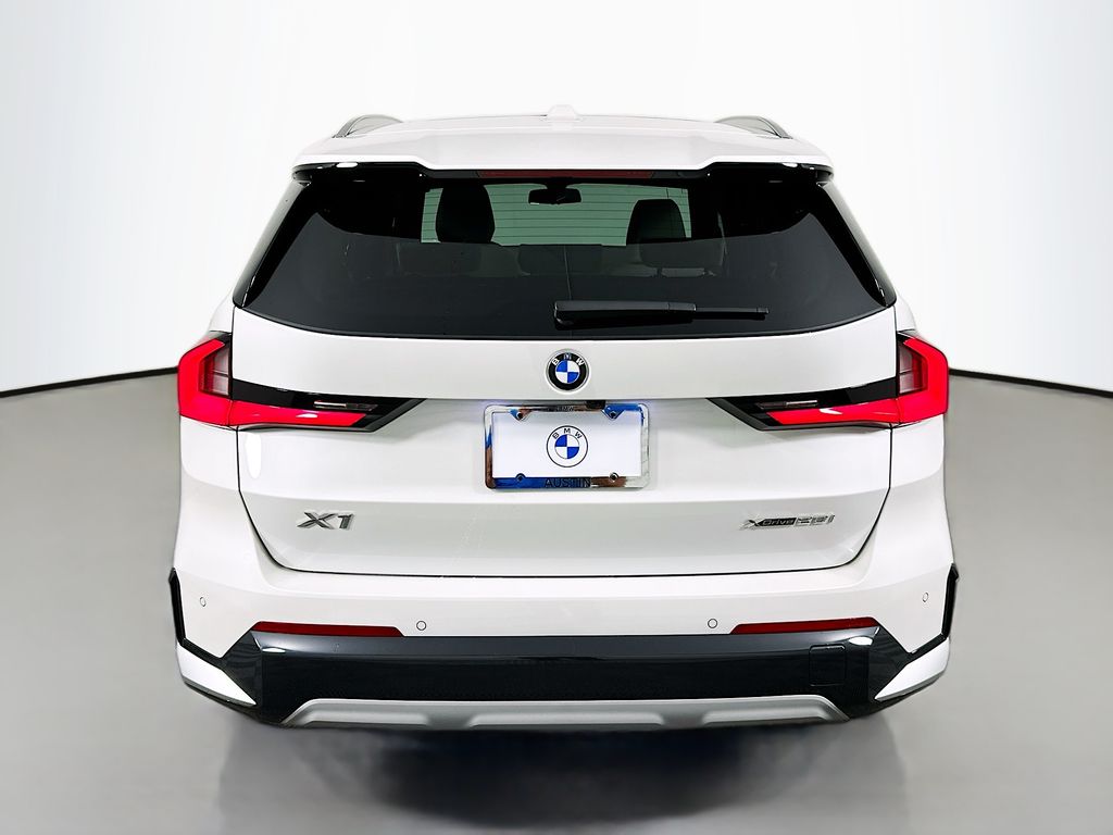 Thumbnail: 2026 BMW X1 - 6