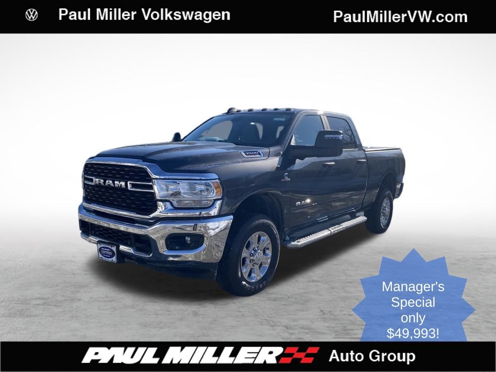 2023 RAM 3500 Big Horn Crew Cab 4WD