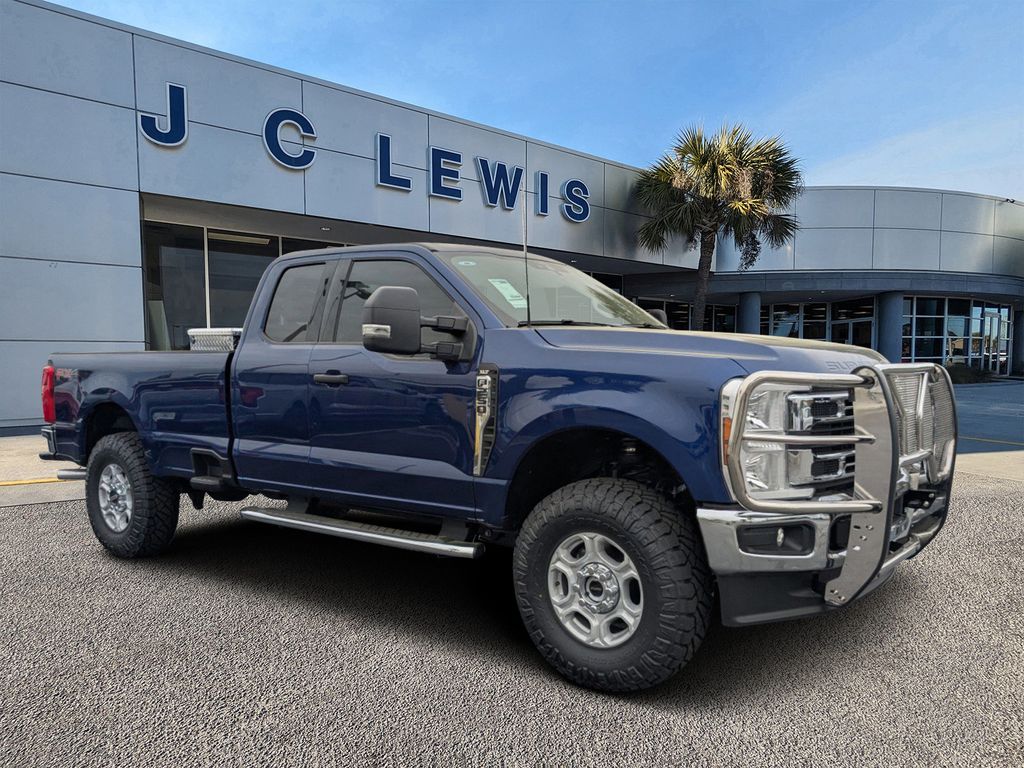 2026 Ford F-250 Super Duty XLT