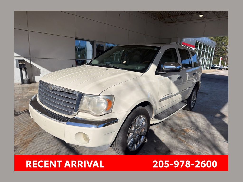 2008 Chrysler Aspen Limited RWD