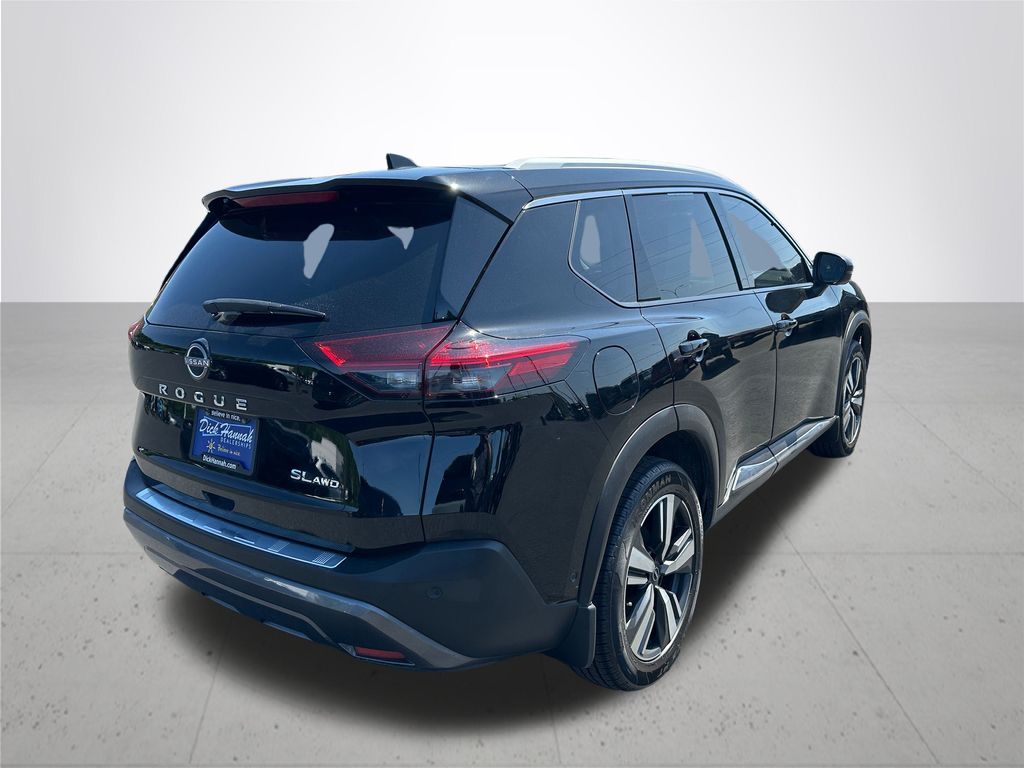 2023 Nissan Rogue SL