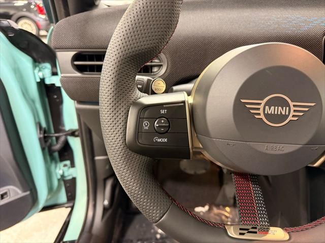 Thumbnail: 2026 MINI Cooper - 13