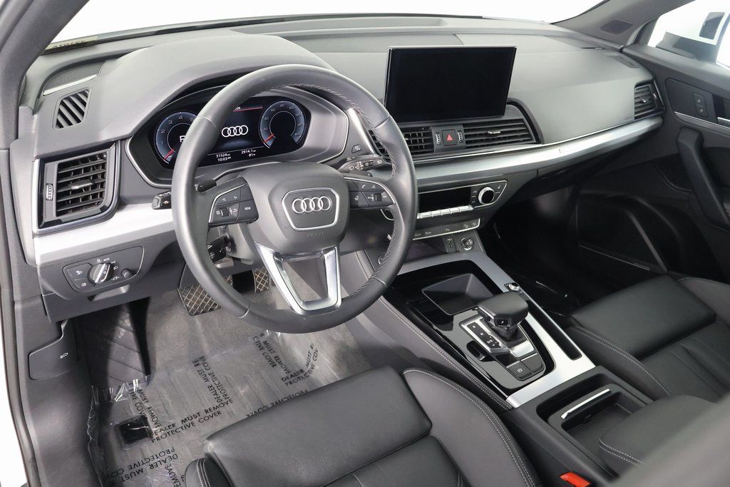 Thumbnail: 2022 Audi Q5 - 7