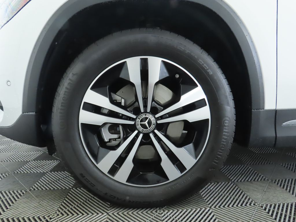 Thumbnail: 2025 Mercedes-Benz GLA - 30