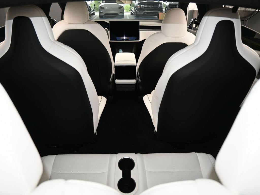 Used 2022 Black Tesla Plaid image 32