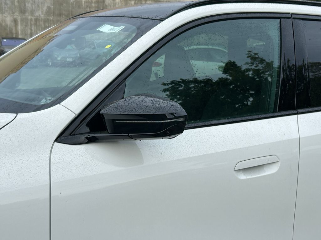 Thumbnail: 2026 BMW X3 - 10