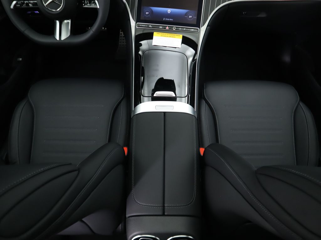 2024 Mercedes-Benz GLC 300 18