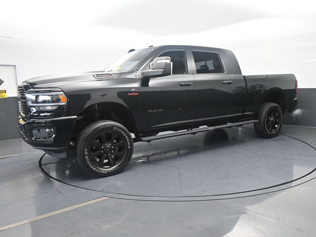 Used 2024 Diamond Black Crystal Pearlcoat Ram Laramie image 2