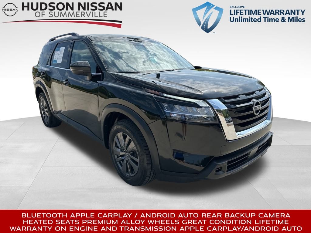 2022 Super Black Nissan Pathfinder SV 4X4 SUV