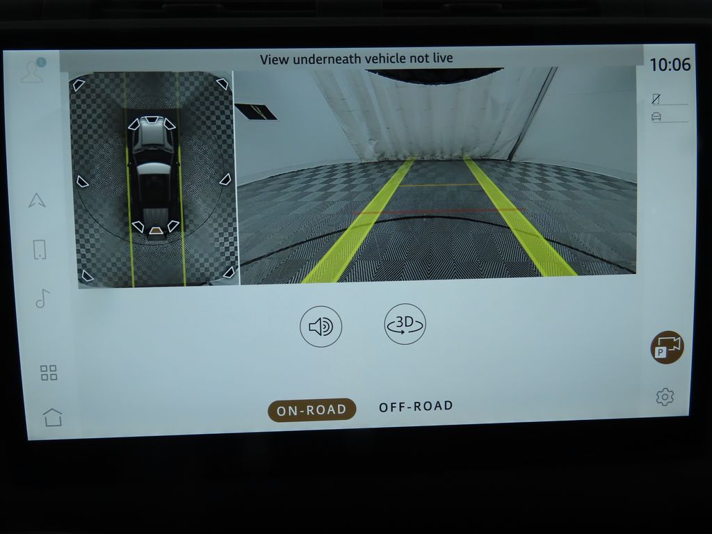 Thumbnail: 2025 Land Rover Defender - 17