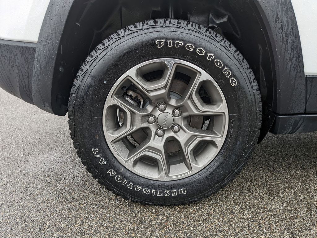 2022 Jeep Cherokee Trailhawk - Photo 29