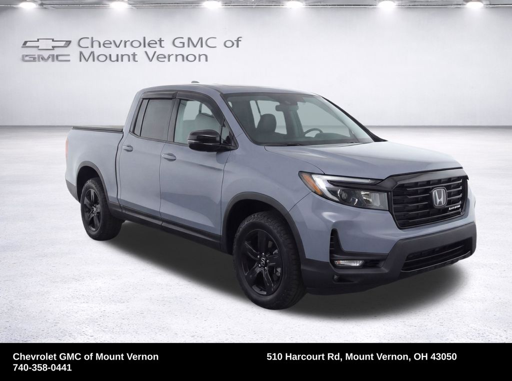 2023 Honda Ridgeline Black Edition - Image 4