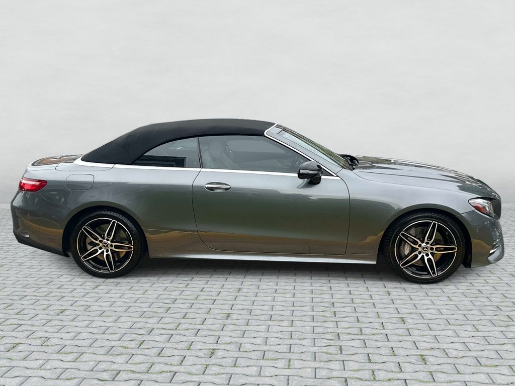 Thumbnail: 2019 Mercedes-Benz E-Class - 4