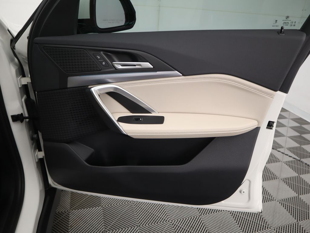 Thumbnail: 2023 BMW X1 - 26