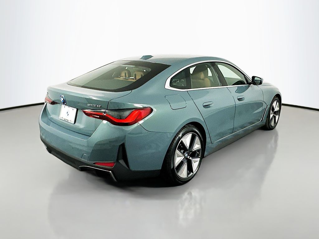 2025 BMW i4 eDrive40 5