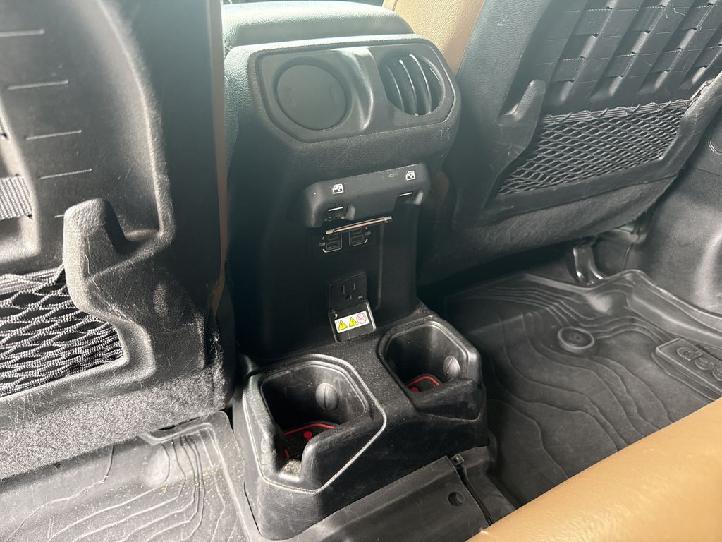 2021 Jeep Gladiator Rubicon Silver at Gullo Toyota