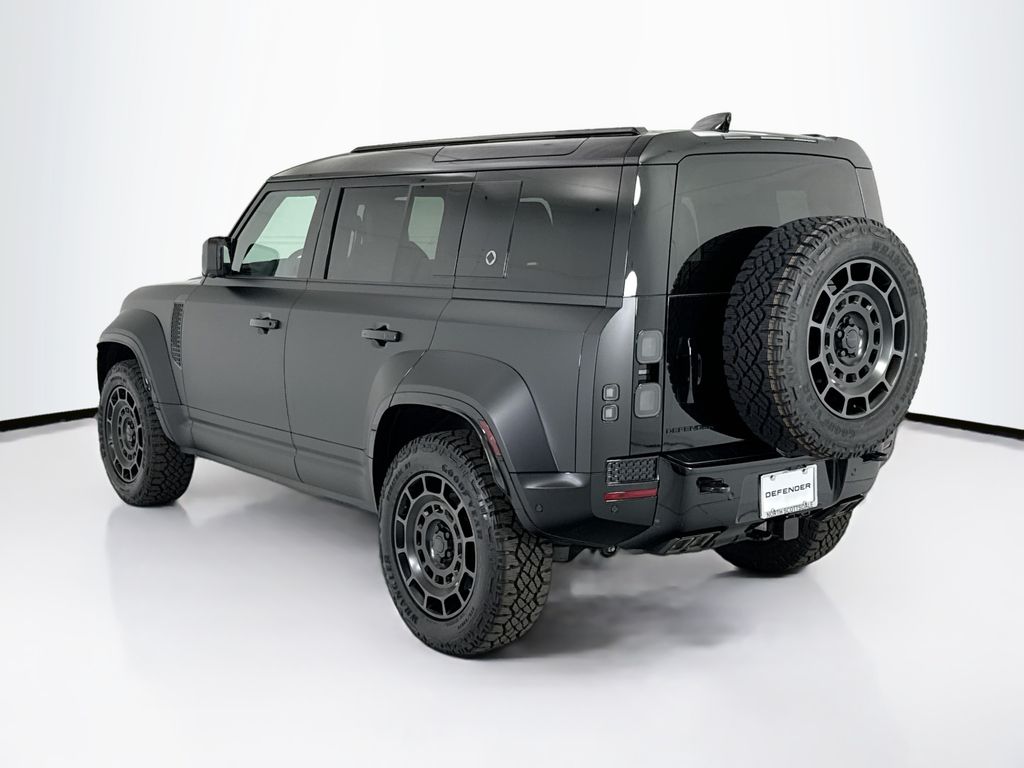 Thumbnail: 2026 Land Rover Defender - 7