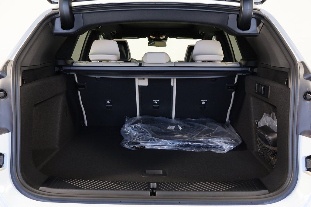 Thumbnail: 2025 BMW X3 - 8