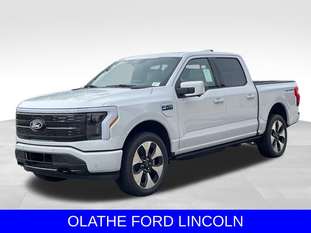 Space White Metallic 2025 Ford F-150 Lightning Platinum SuperCrew AWD Pickup Truck All-Wheel Drive Automatic